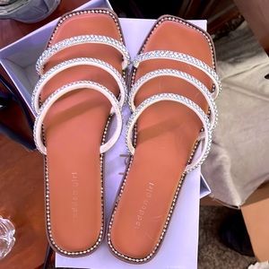 Madden girl flats